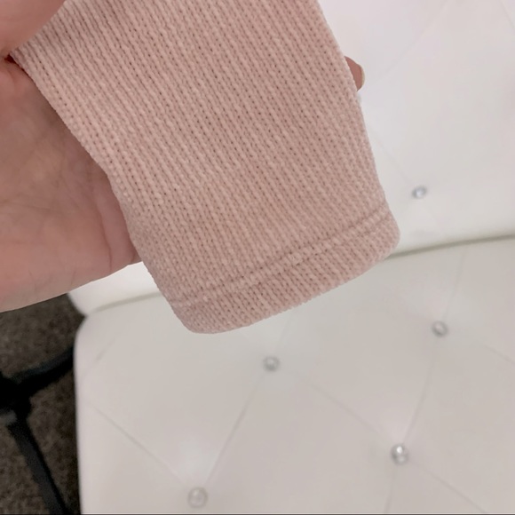 NWT Express Supersoft Chenille Mock Neck Ruch Shoulder Long Sleeve Top Blush XS - Picture 6 of 8